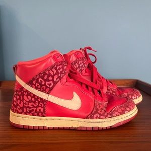 Nike Dunk high skinny red leopard print, size 6. Released 2012.